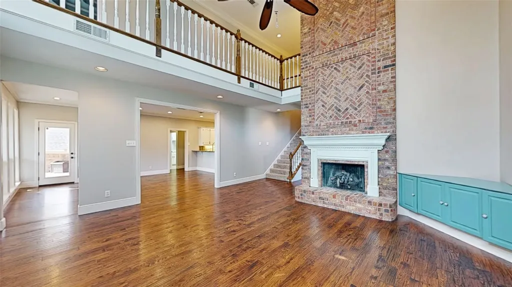 2890 Hillside Drive Highland Village TX 75077