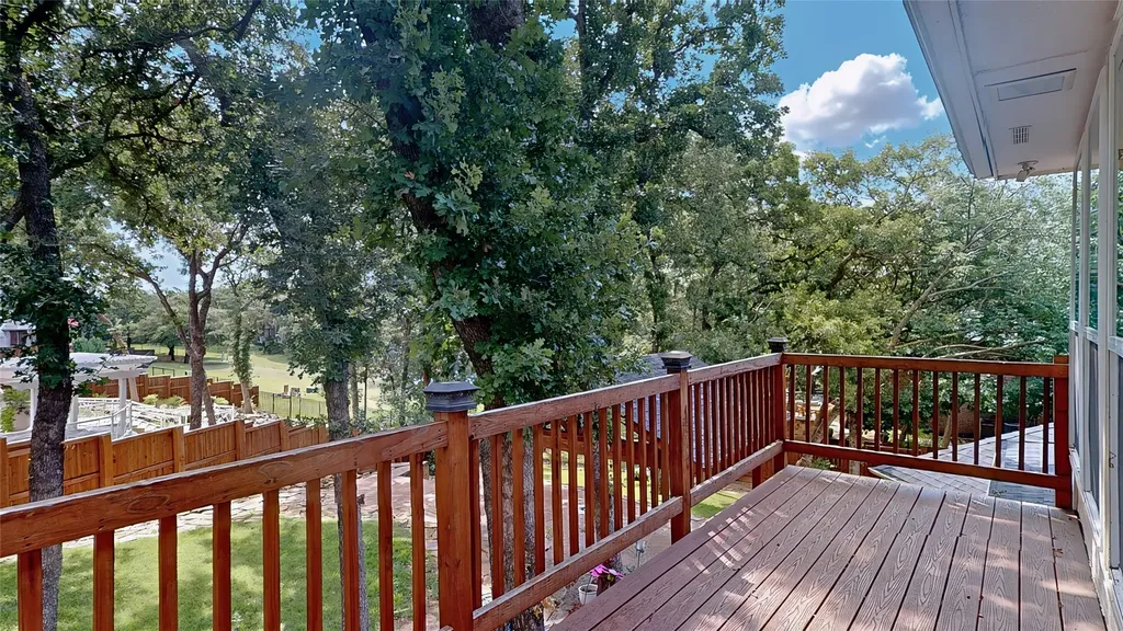 2890 Hillside Drive Highland Village TX 75077