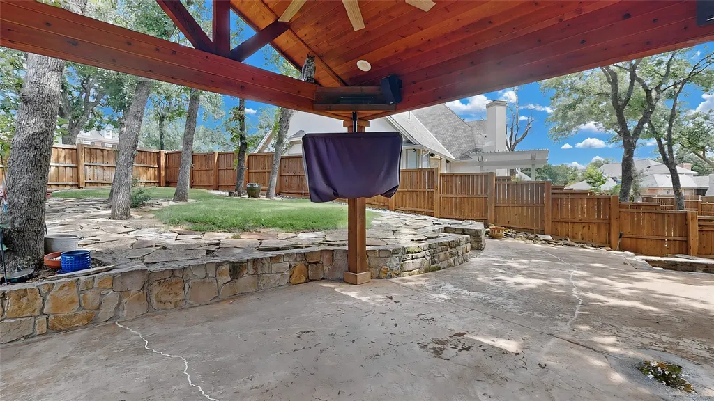 2890 Hillside Drive Highland Village TX 75077