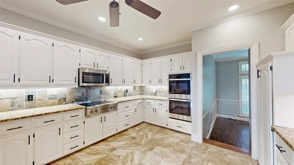 2890 Hillside Drive Highland Village TX 75077