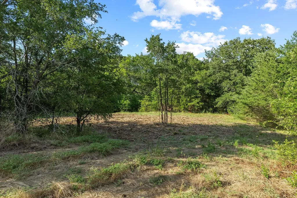 Tbd N Pecan St/u.s. Highway 69 Bells TX 75414
