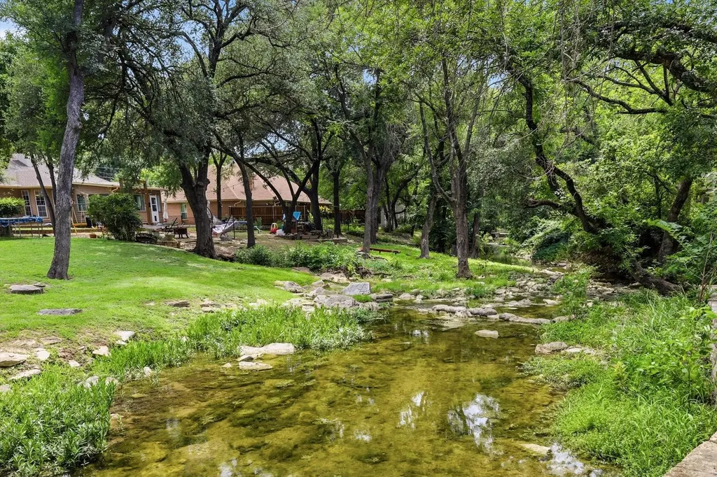 4111 Cimmaron Trail De Cordova TX 76049