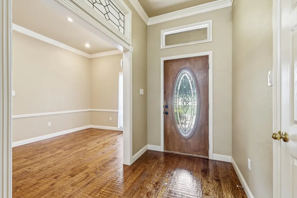4111 Cimmaron Trail De Cordova TX 76049