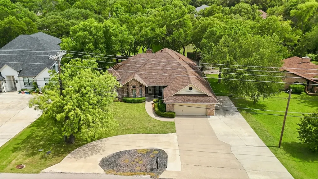4111 Cimmaron Trail De Cordova TX 76049