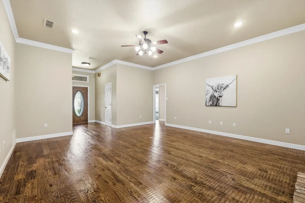 4111 Cimmaron Trail De Cordova TX 76049