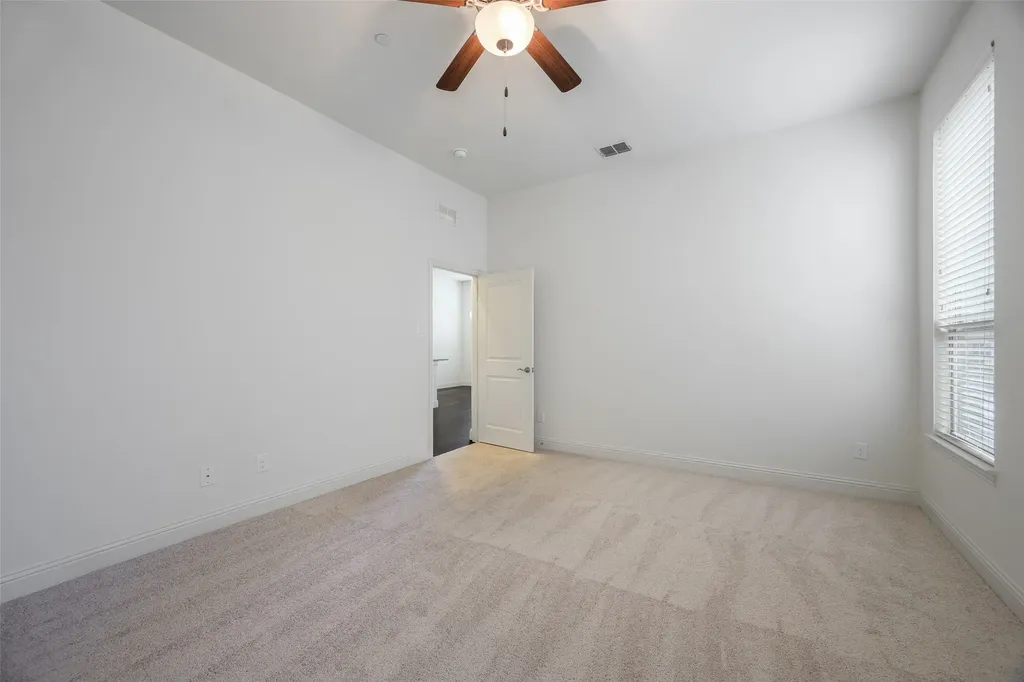 4683 Rhett Lane Carrollton TX 75010