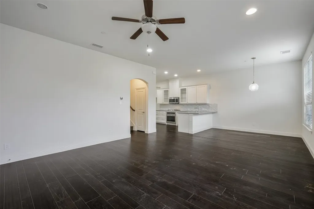 4683 Rhett Lane Carrollton TX 75010