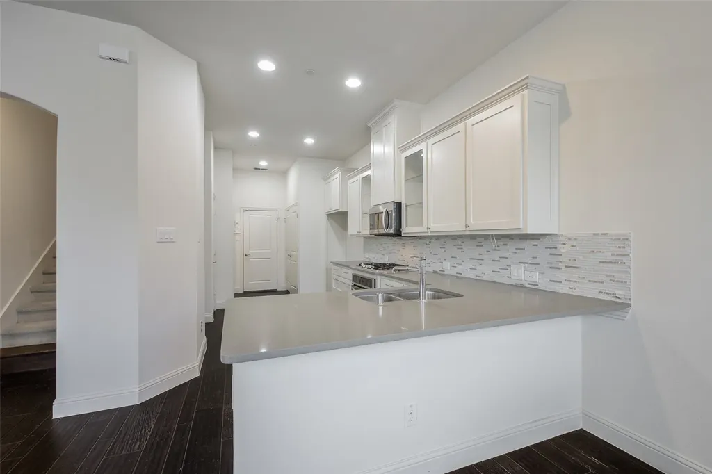 4683 Rhett Lane Carrollton TX 75010