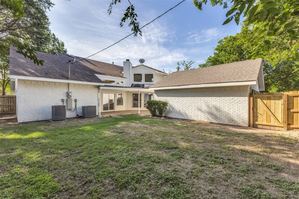 4721 Fallon Place Dallas TX 75227