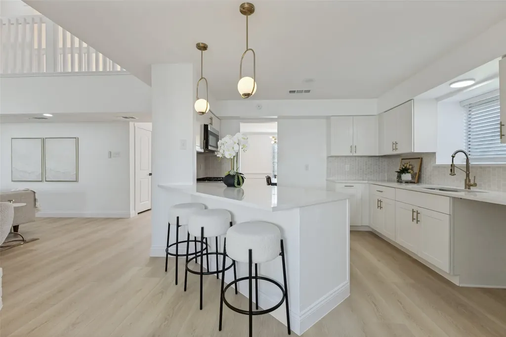 4721 Fallon Place Dallas TX 75227