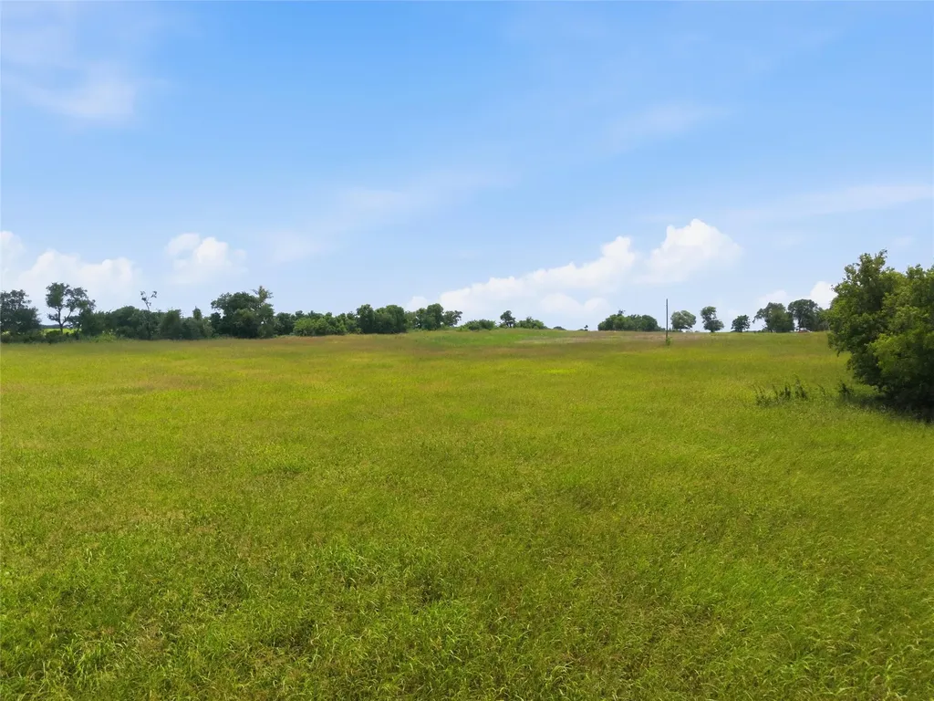 215 County Road 225 Valley Mills TX 76689