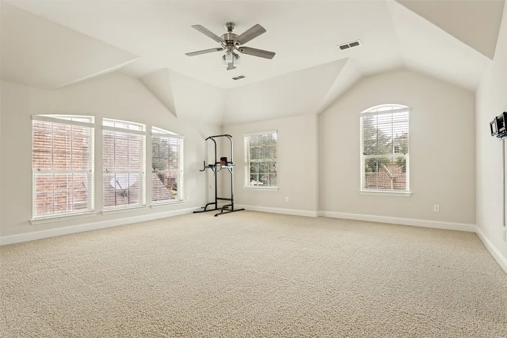 5529 Dearborn Lane Garland TX 75040