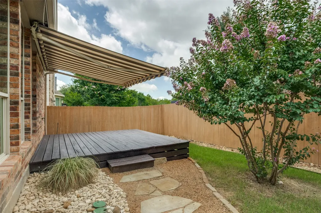 5529 Dearborn Lane Garland TX 75040