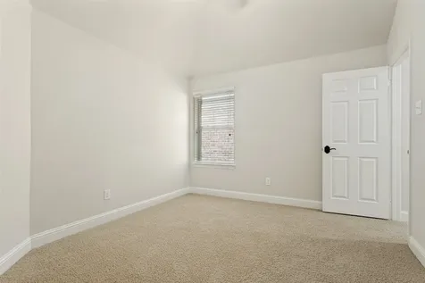 5529 Dearborn Lane Garland TX 75040