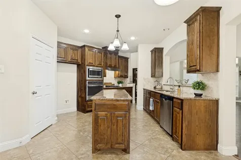 5529 Dearborn Lane Garland TX 75040
