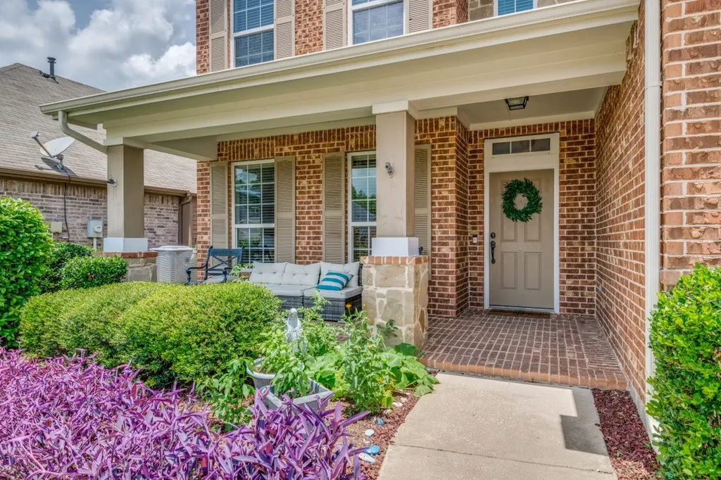314 Blackhaw Drive Fate TX 75087