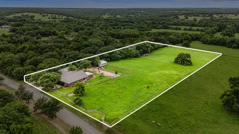 339 Colwell Road Forestburg TX 76239