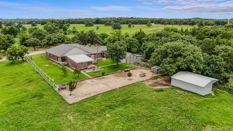 339 Colwell Road Forestburg TX 76239