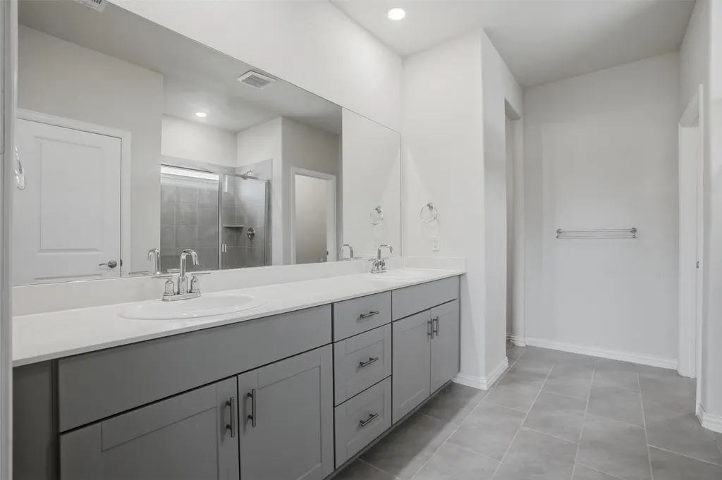 3253 Cumby Drive Royse City TX 75189