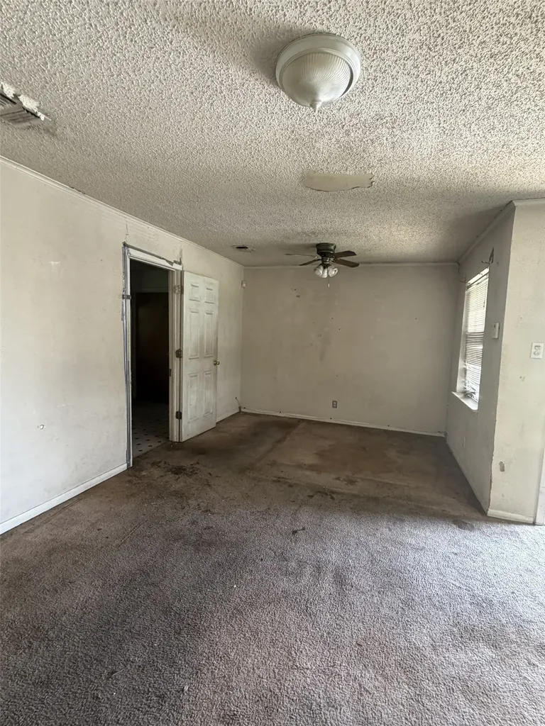 3217 Lakeland Street Fort Worth TX 76111