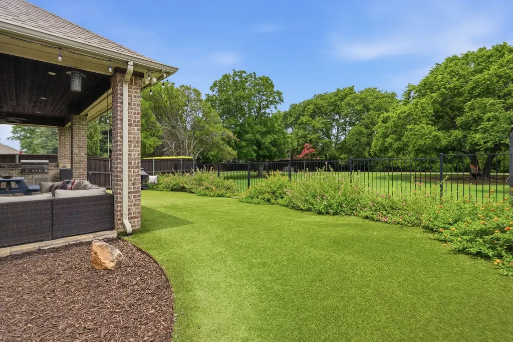 2626 Exall Street Flower Mound TX 75022