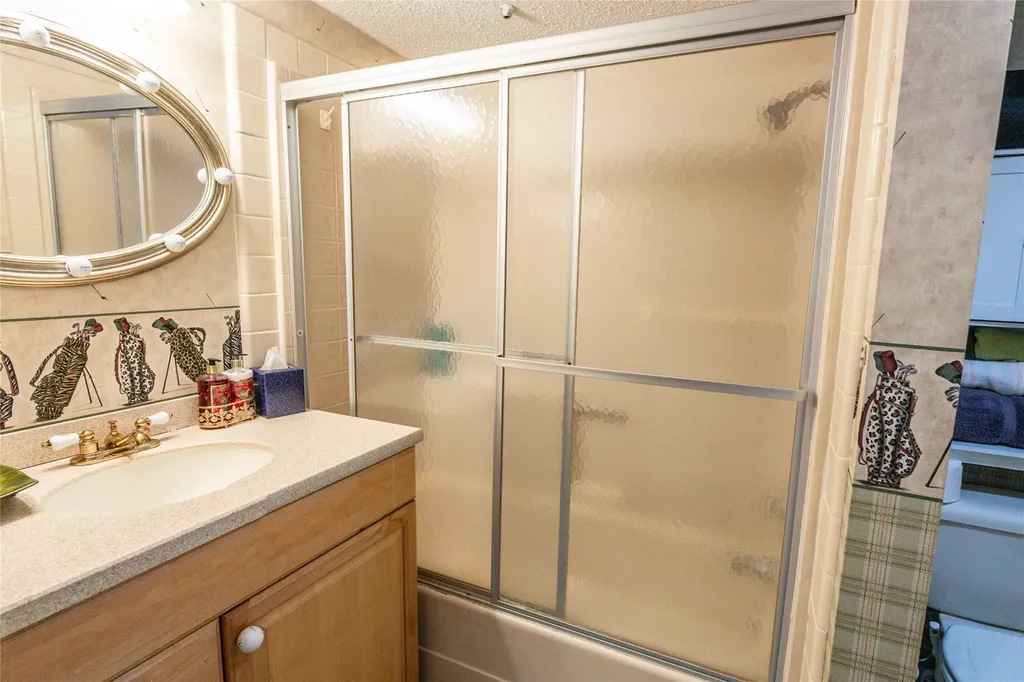 121 Fairway Drive Nocona TX 76255