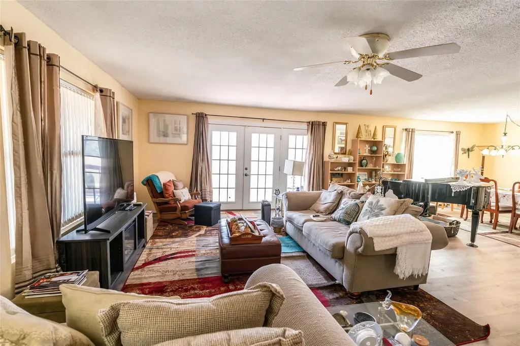 121 Fairway Drive Nocona TX 76255
