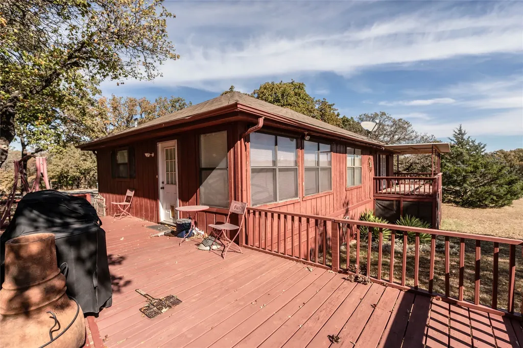 121 Fairway Drive Nocona TX 76255