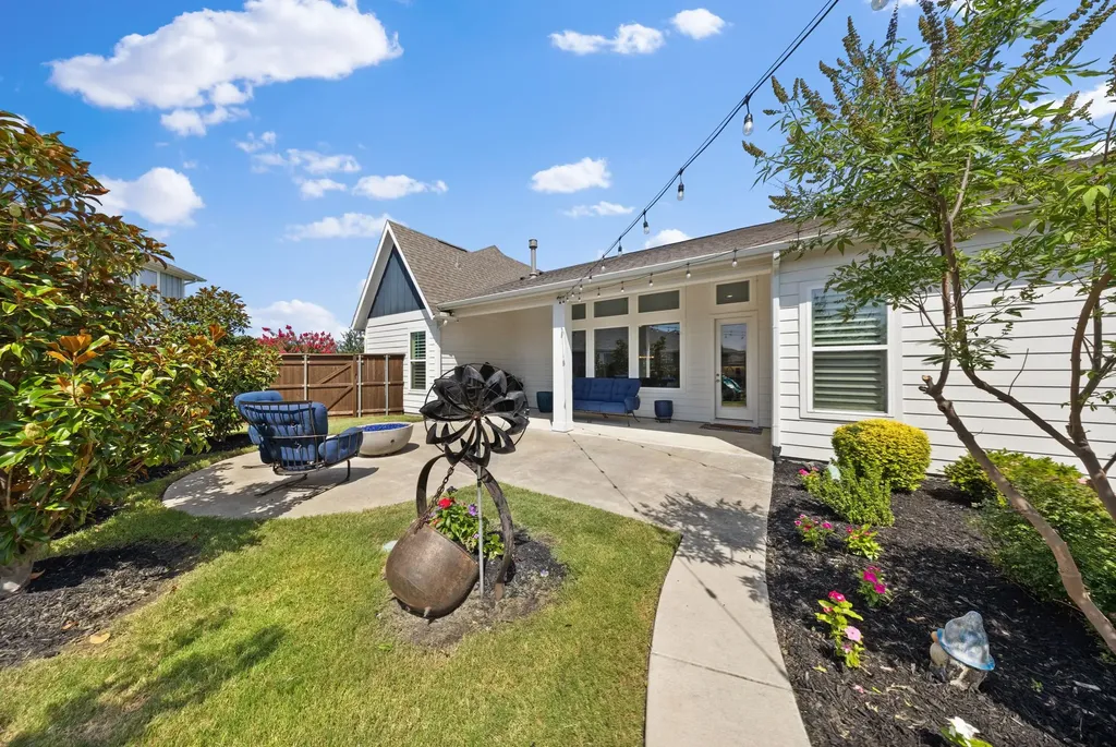 9512 Austin Street Rowlett TX 75089