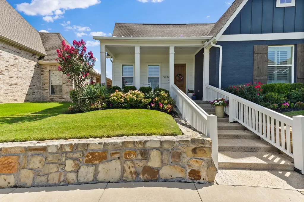 9512 Austin Street Rowlett TX 75089