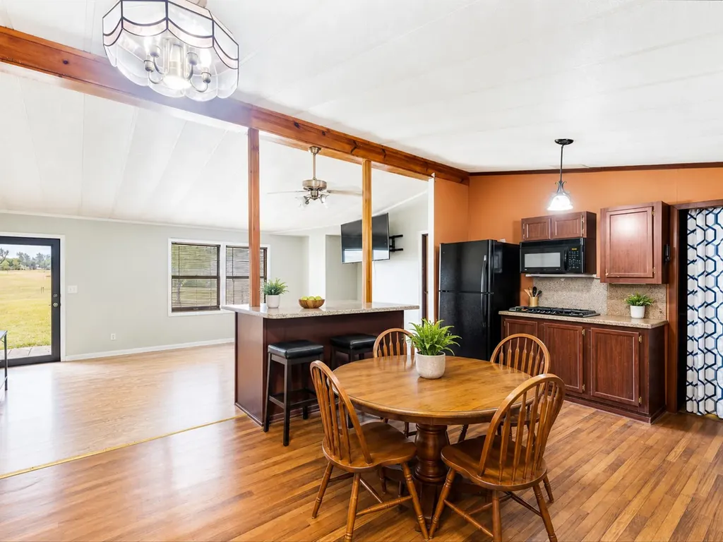 9612 Kelly R Lane Alvarado TX 76009