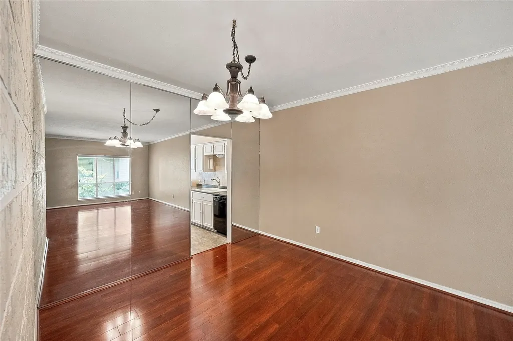 4320 Bellaire Drive S Fort Worth TX 76109
