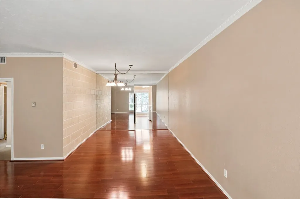 4320 Bellaire Drive S Fort Worth TX 76109