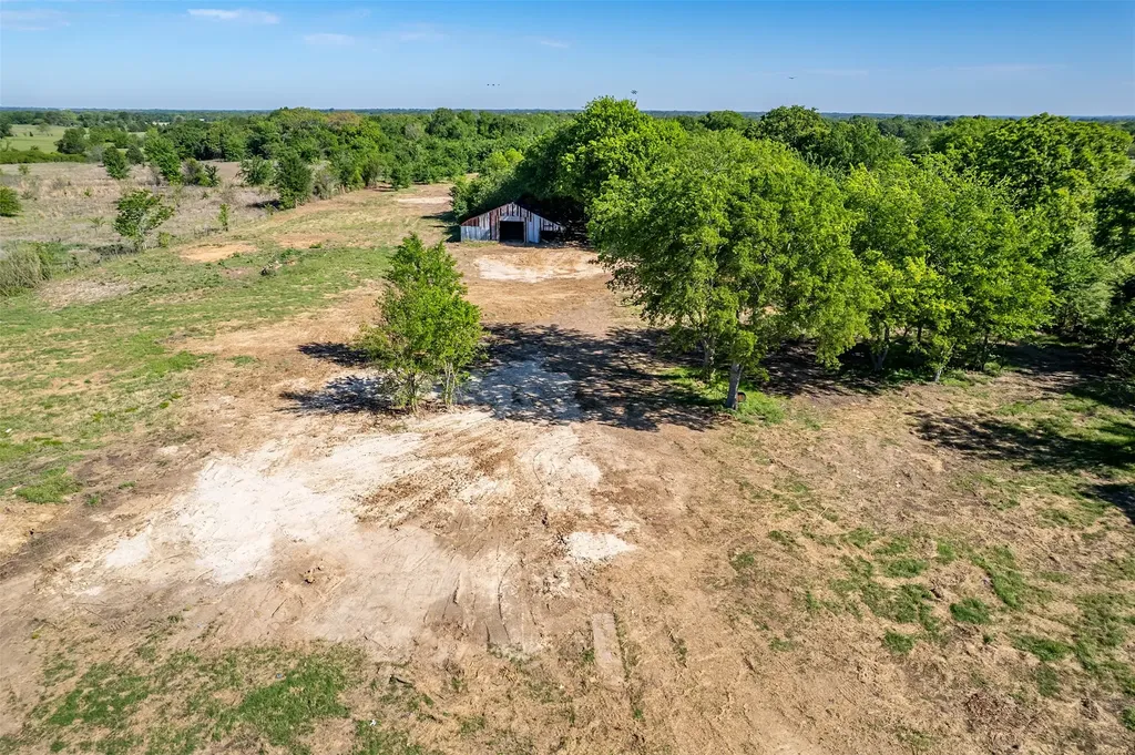 15826 County Road 2501 Eustace TX 75124