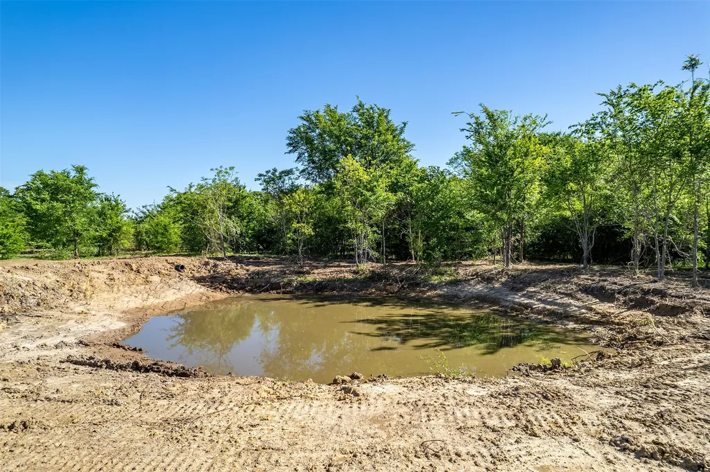15826 County Road 2501 Eustace TX 75124