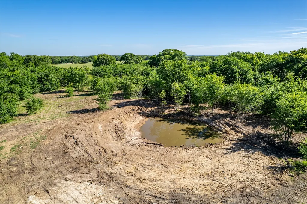 15826 County Road 2501 Eustace TX 75124
