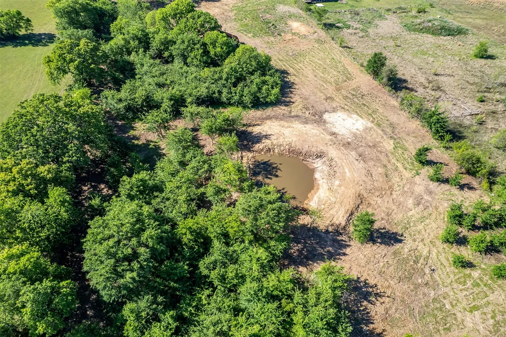 15826 County Road 2501 Eustace TX 75124
