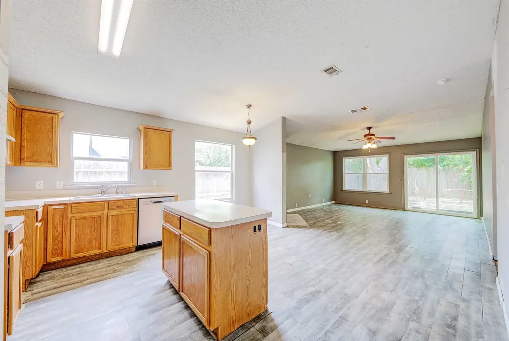 3240 Bent Creek Drive Denton TX 76210