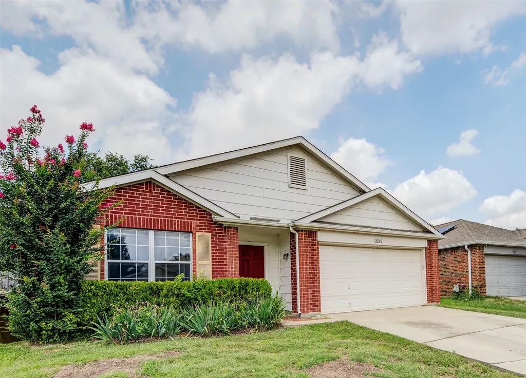 3240 Bent Creek Drive Denton TX 76210