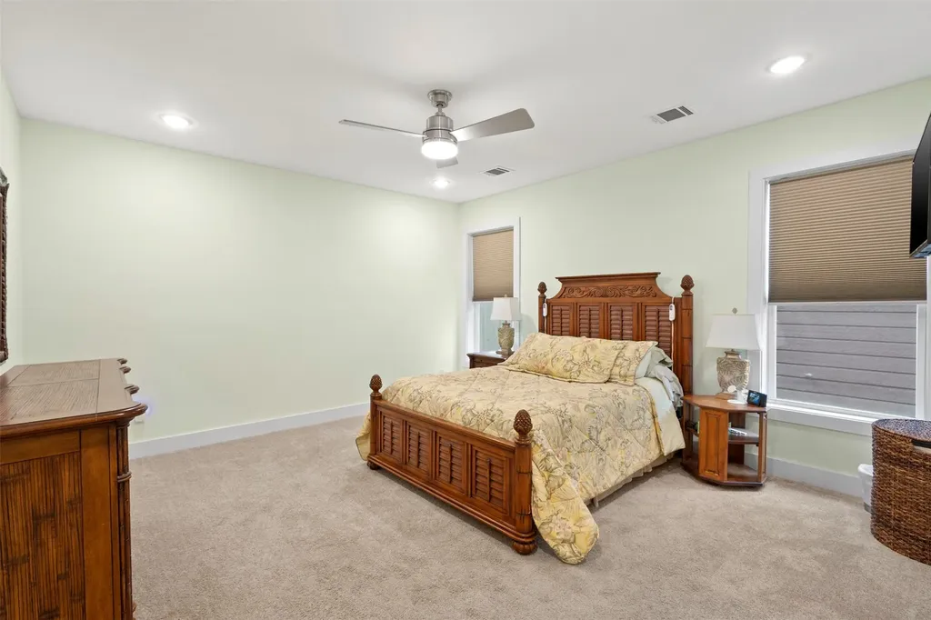10923 Eva Mae Boulevard Grand Prairie TX 76065