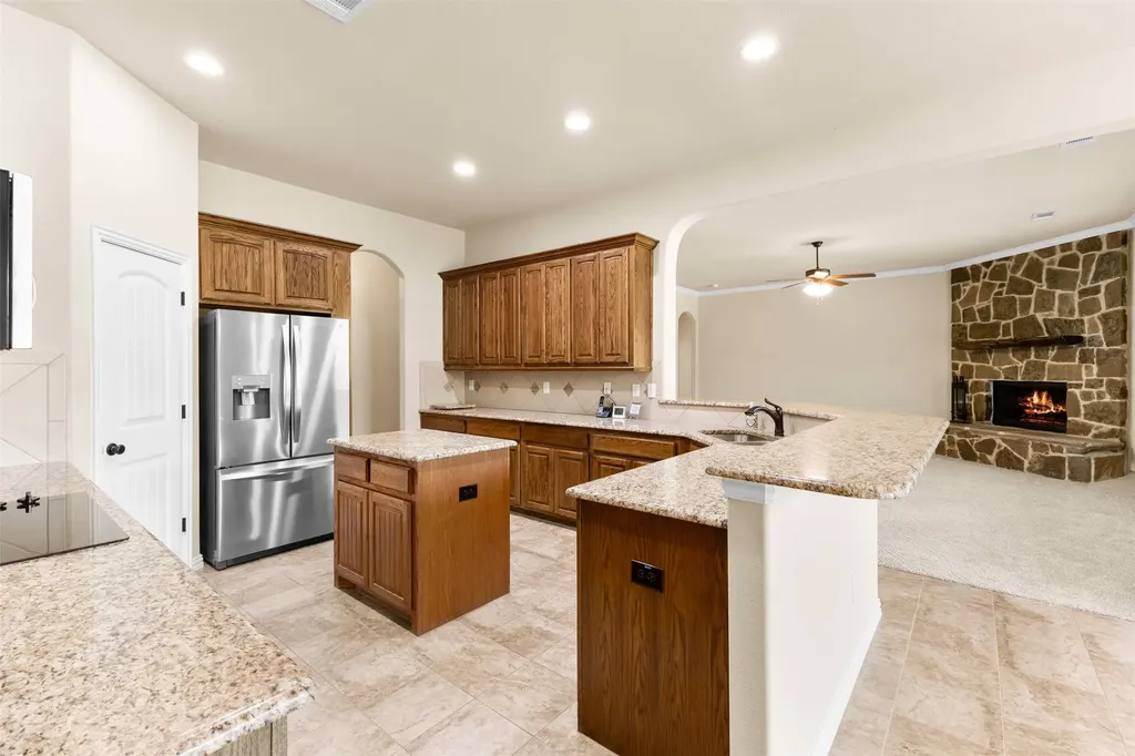 115 Taylor Ridge Drive Waxahachie TX 75167