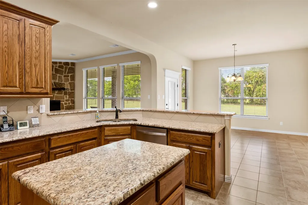 115 Taylor Ridge Drive Waxahachie TX 75167