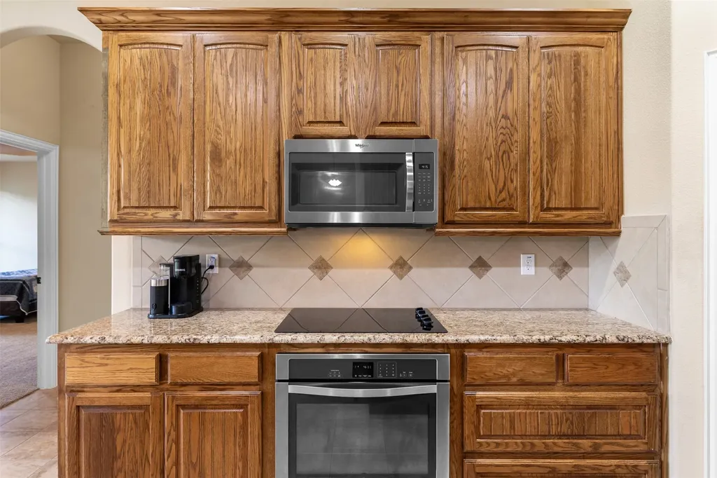 115 Taylor Ridge Drive Waxahachie TX 75167