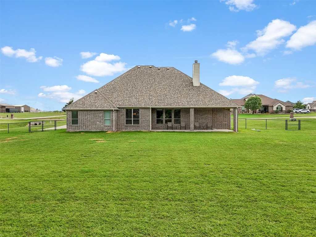 115 Taylor Ridge Drive Waxahachie TX 75167