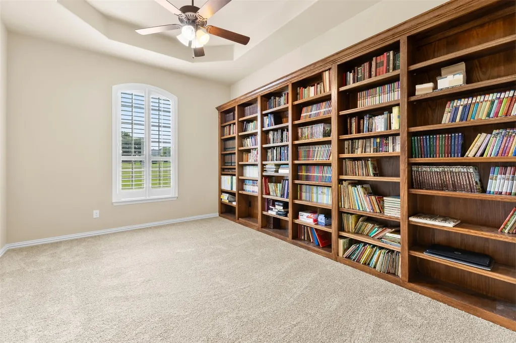 115 Taylor Ridge Drive Waxahachie TX 75167