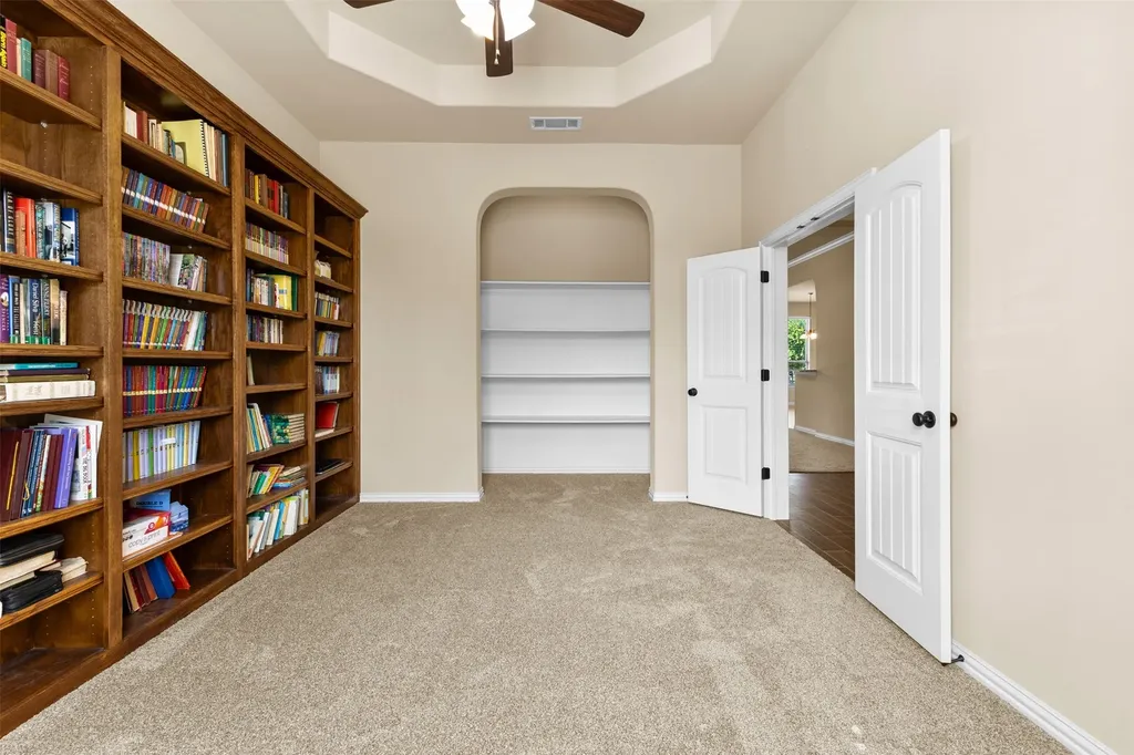 115 Taylor Ridge Drive Waxahachie TX 75167