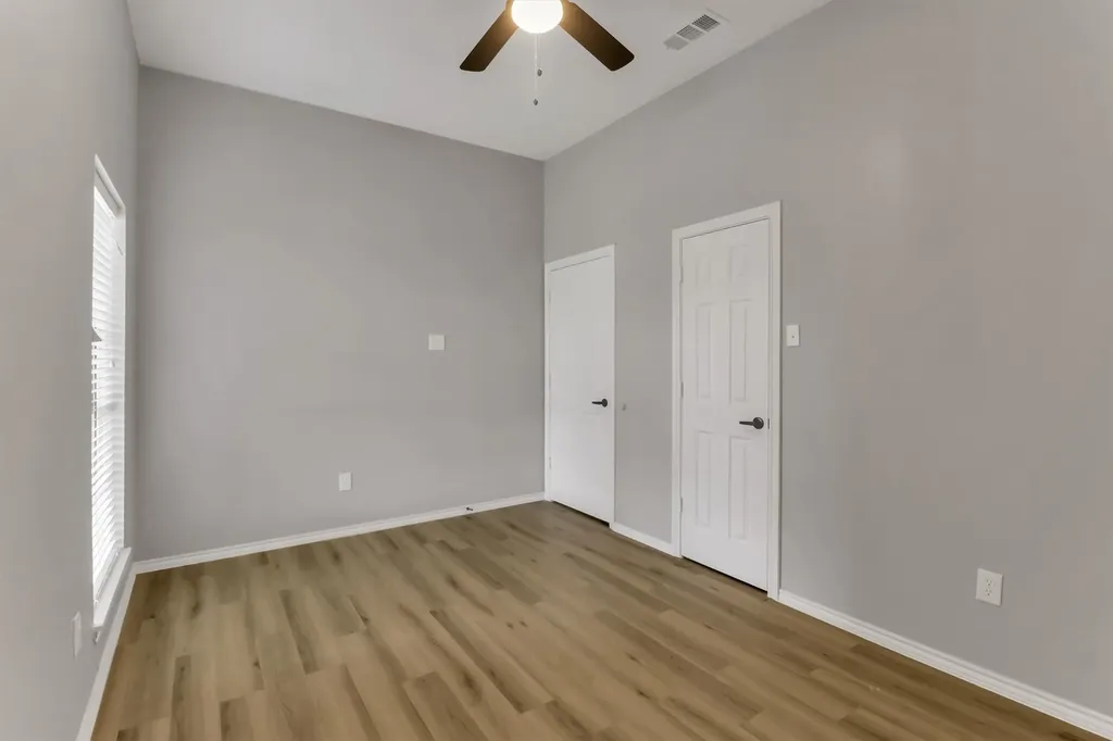 111 Homestead Drive Lancaster TX 75146