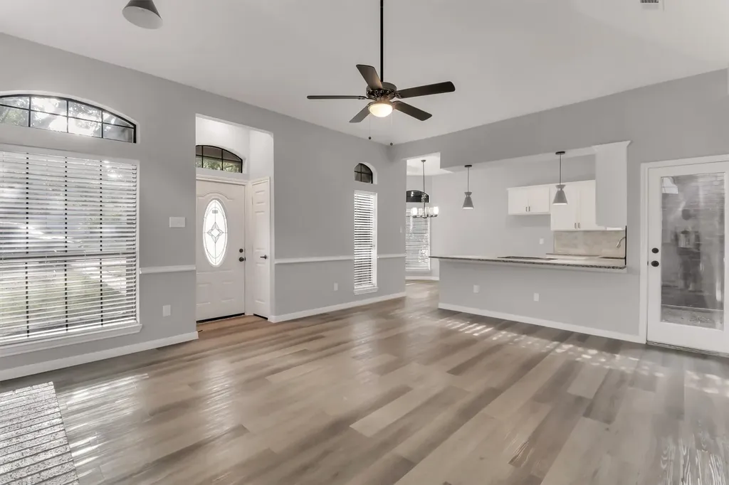 111 Homestead Drive Lancaster TX 75146