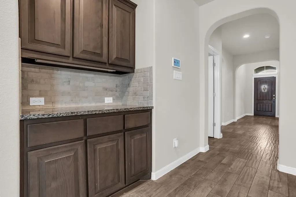1140 Donnington Trail Saginaw TX 76131