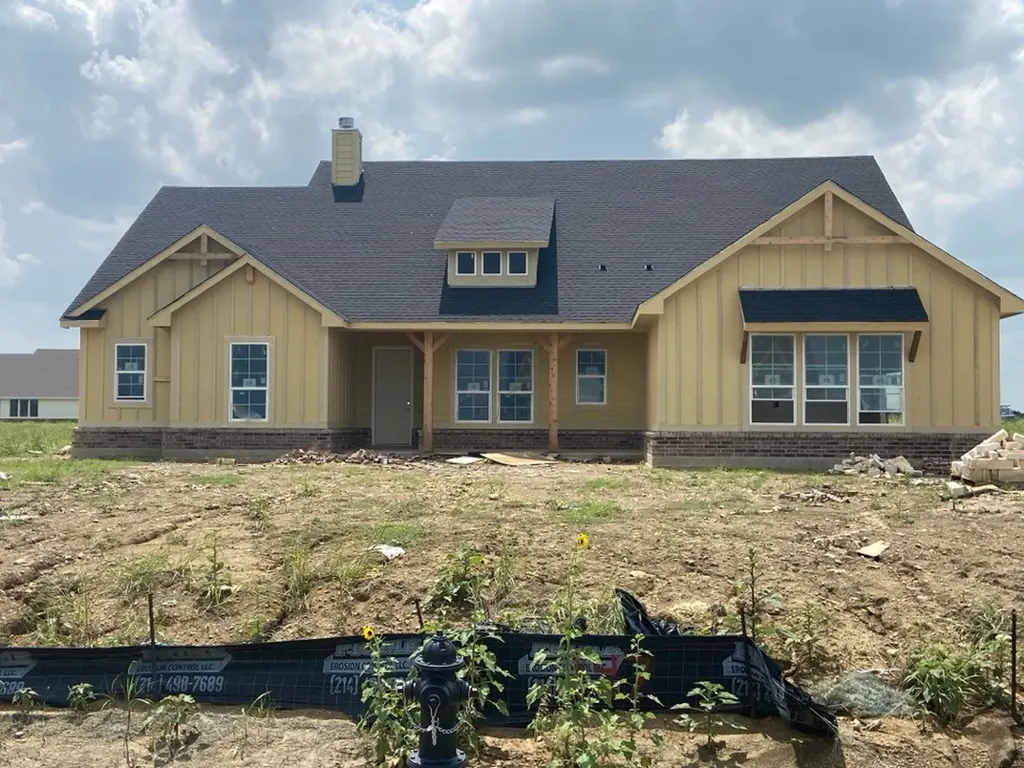 147 Sunny Side Road Valley View TX 76272